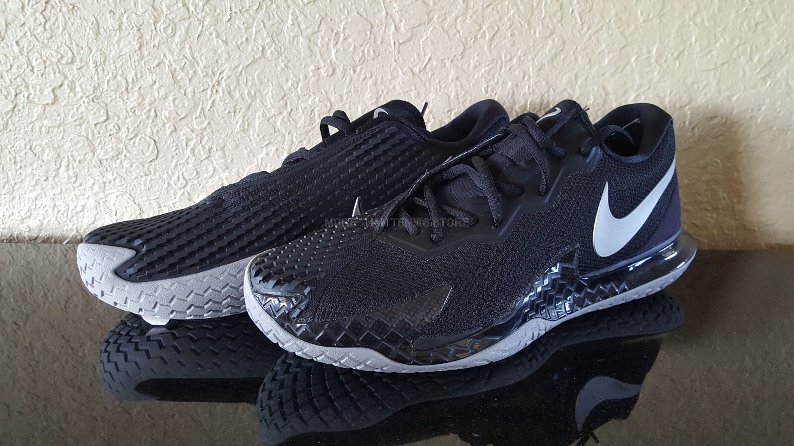 nike air zoom vapor cage 4